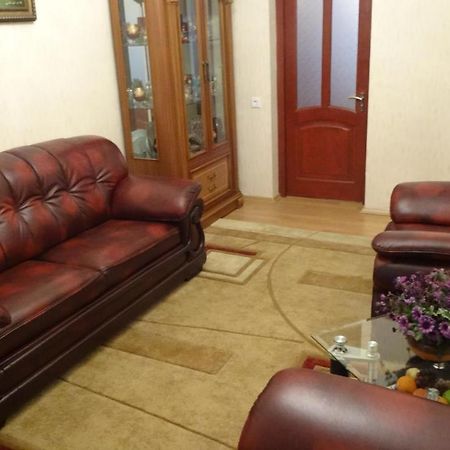 Apartment Vake-Saburtalo Tbilisi Esterno foto