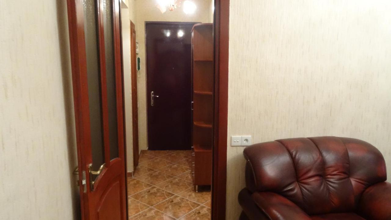 Apartment Vake-Saburtalo Tbilisi Esterno foto